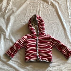 Burt’s Bee Baby Red and White Reversible Snap closure jacket size 3 - 6 months